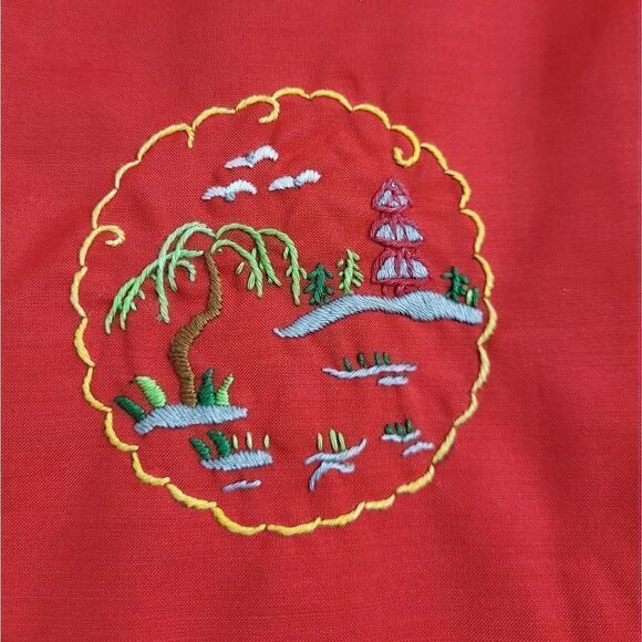 VINTAGE 70s robe red hand embroidered Chinese garden tie kimono M - Picture 5 of 10